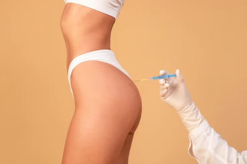 aplicação de bioestimulador no glúteo